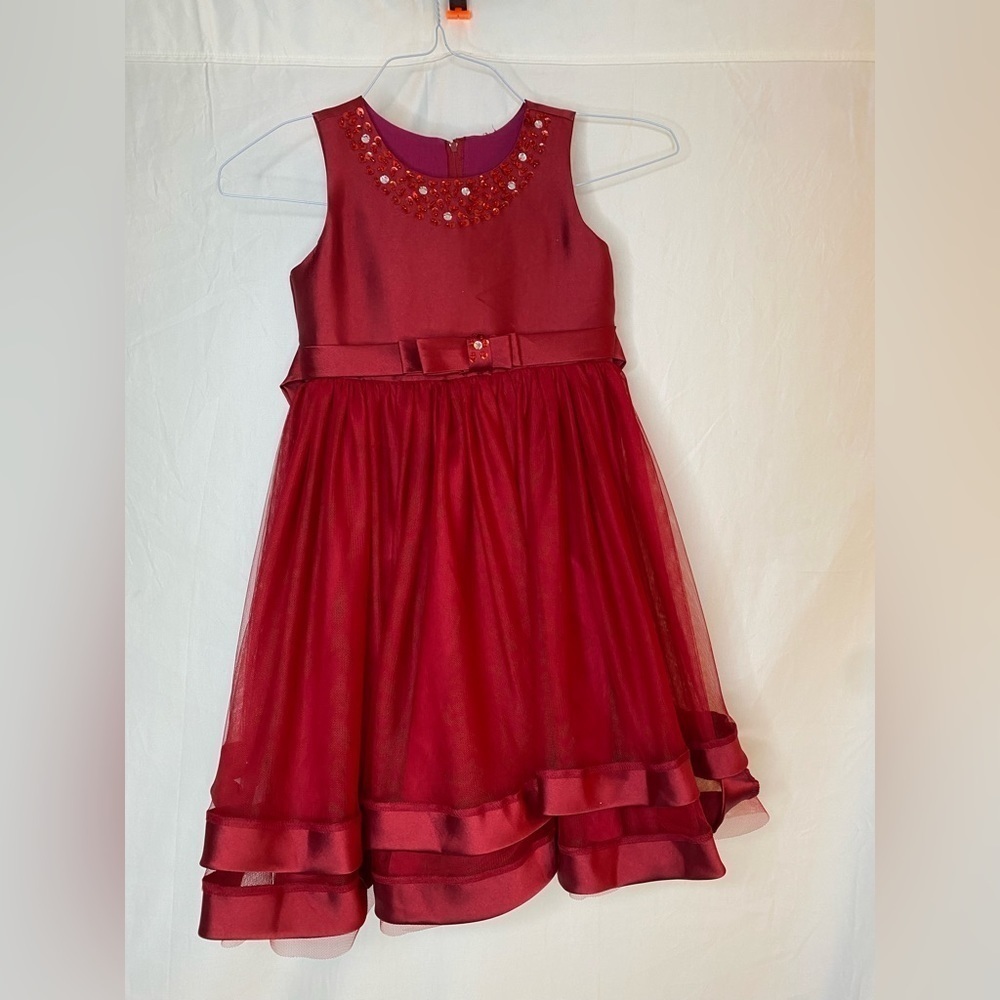 Girls flower girl Burgundy formal party dress size 130cm (7/8)
